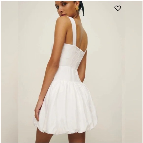 Reformation Delia Line  White Mini Dress Bubble Hem 8 - Picture 5 of 6